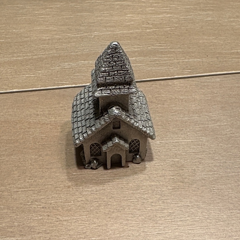 Spoontiques Vintage Miniature Pewter "Little Old Church" 1987 Collector Thimble